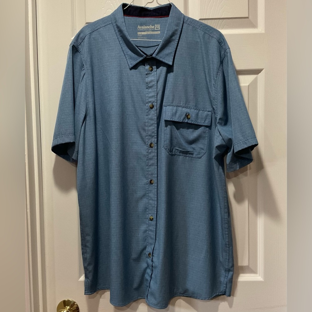 Steel blue lightweight shirt NWOT